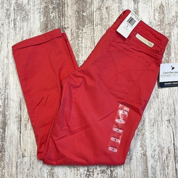 Calvin Klein Jeans NWT Melon Wildflower Power Stretch Skinny Crop Pants - Picture 1 of 10